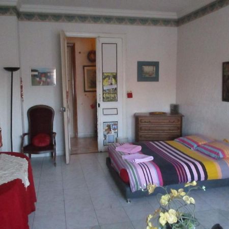 Chez Brigitte Guesthouse Niza Exterior foto